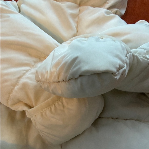 Baby GAP Cream Baby Snowsuit with Hood - Picture 7 of 8